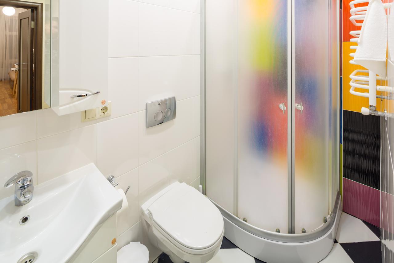 Apartment On Svobody Avenue 25 Lviv Ngoại thất bức ảnh
